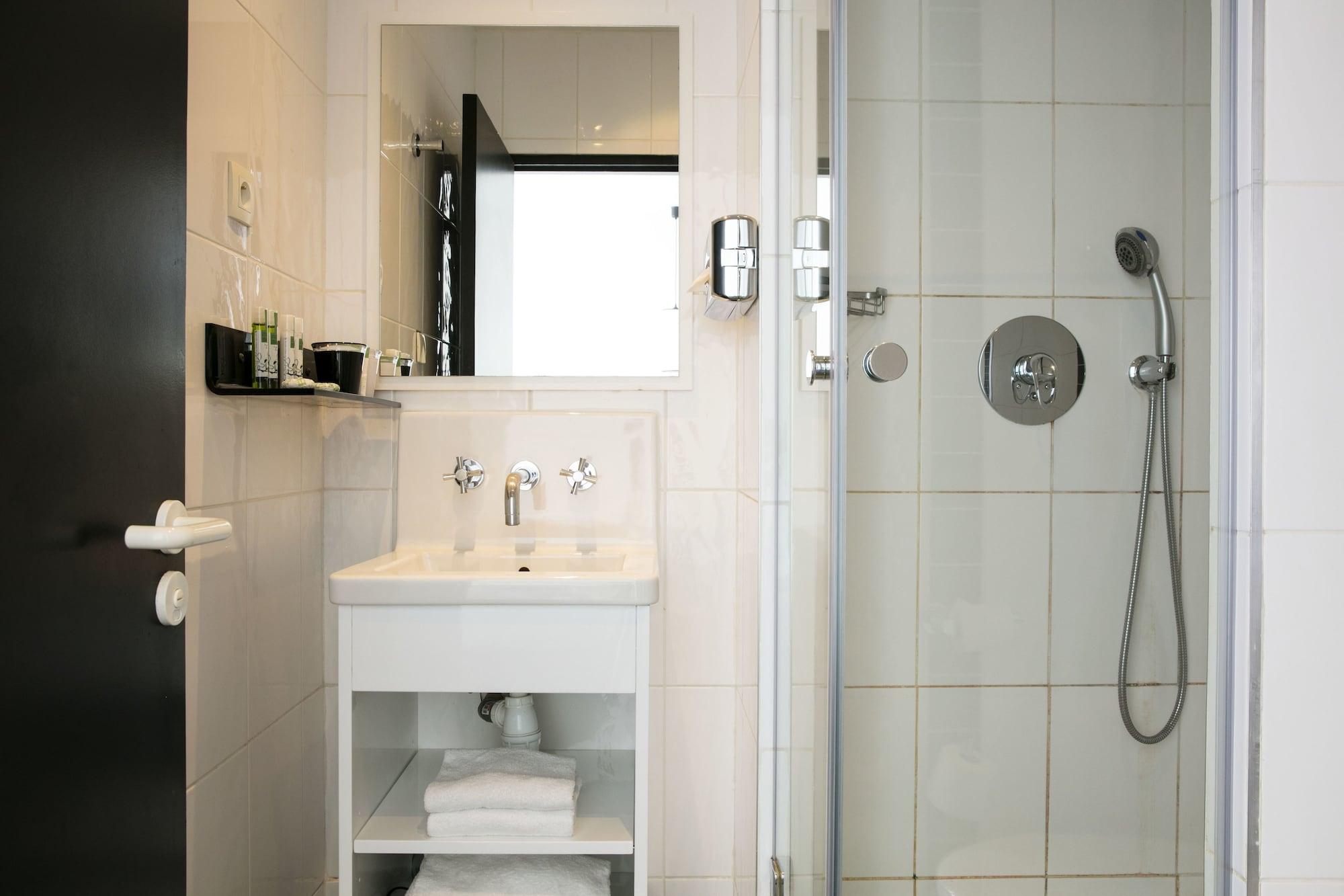 Hotel Standard Design Paris Exteriör bild